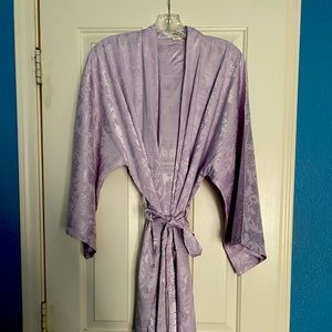 Kimono robe